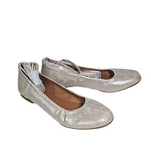 BC Footwear Metallic Have A Heart Ankle Strap Flats Womens Size 6.5 NEW